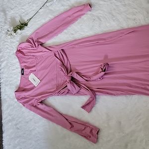 Pink maternity maxi dress with sleeves. Medium
